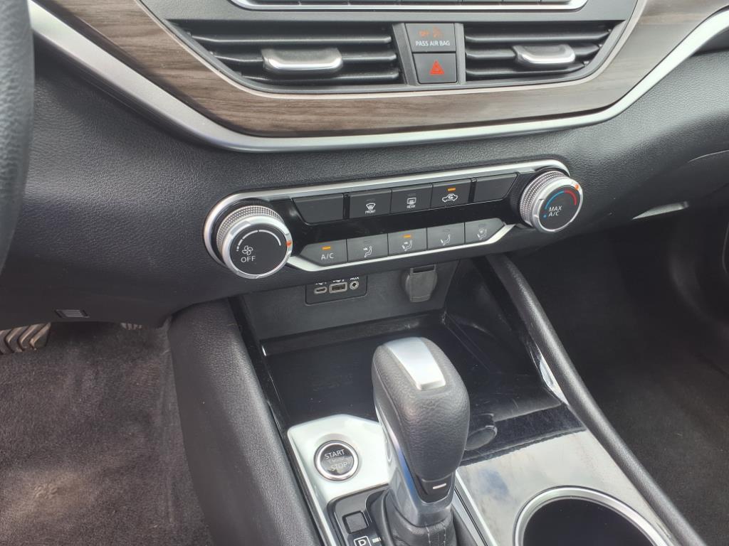 used 2024 Nissan Altima car, priced at $23,777