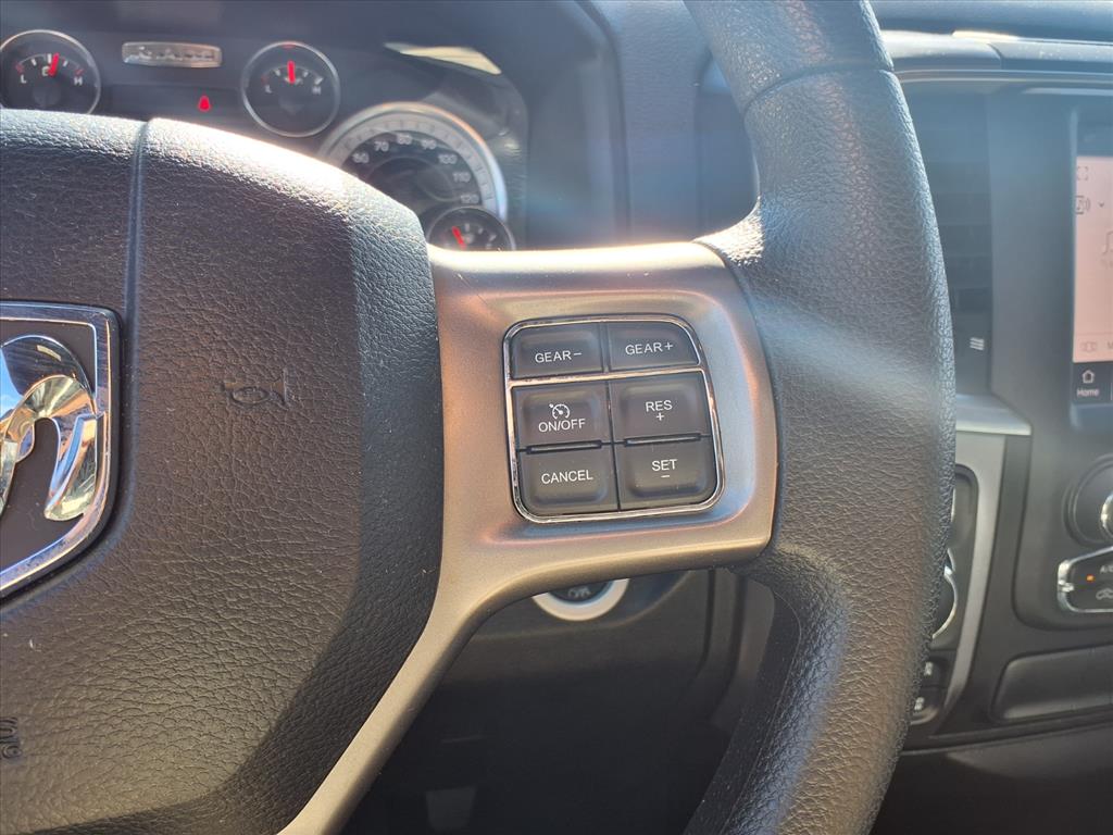 used 2022 Ram 1500 Classic car, priced at $32,555