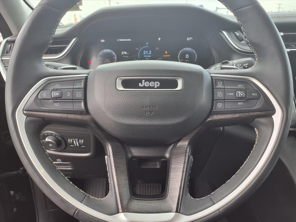 used 2023 Jeep Grand Cherokee car, priced at $32,995