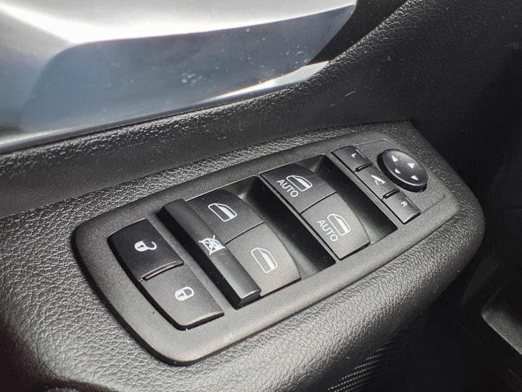 used 2022 Ram 1500 car, priced at $36,777