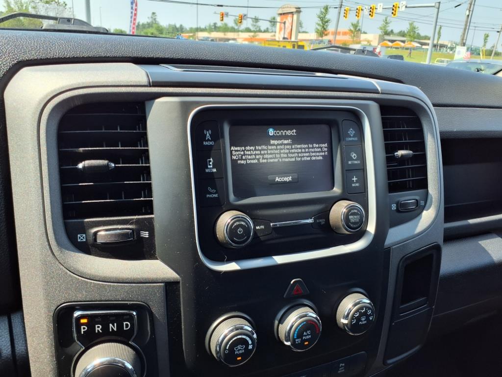 used 2022 Ram 1500 Classic car, priced at $28,999