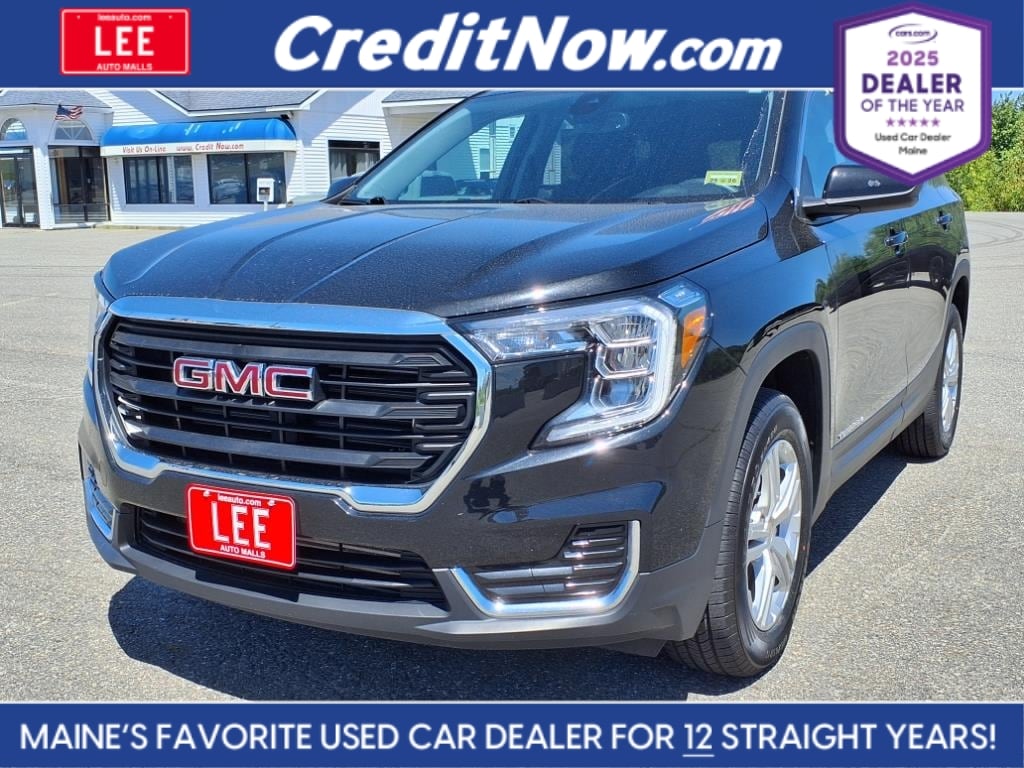used 2024 GMC Terrain car, priced at $27,777