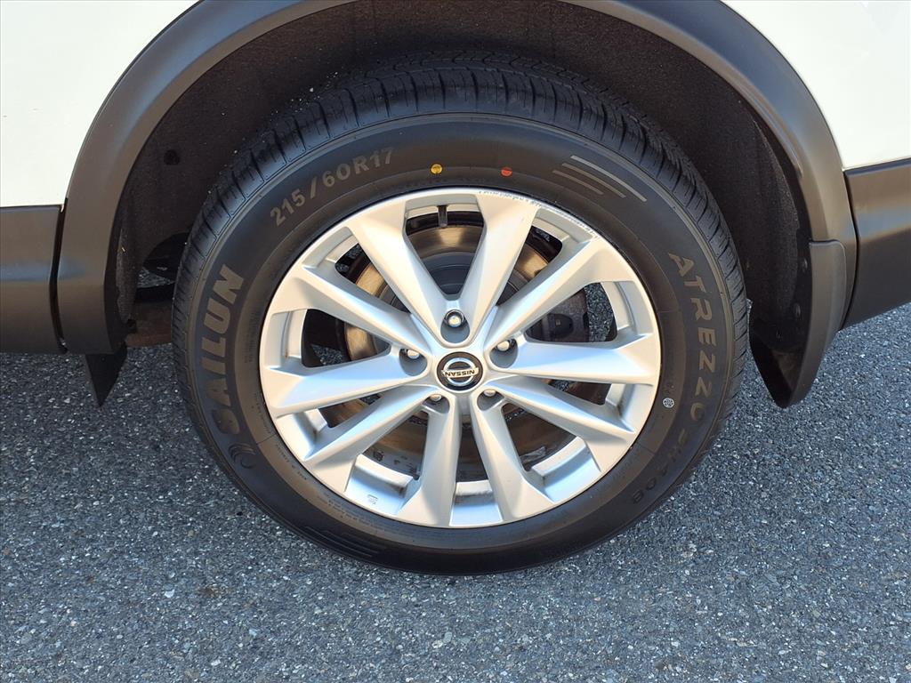 used 2019 Nissan Rogue Sport car, priced at $18,995
