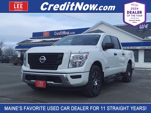 used 2022 Nissan Titan car, priced at $33,555