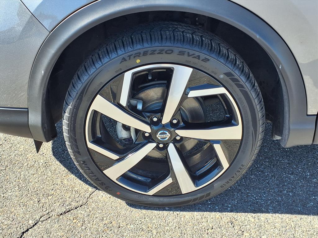 used 2022 Nissan Rogue Sport car, priced at $24,999
