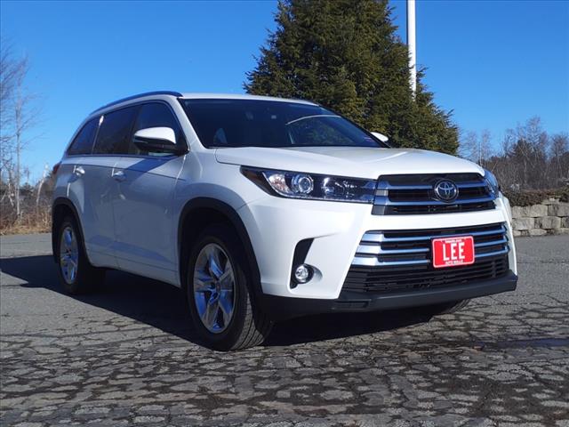 used 2019 Toyota Highlander car, priced at $28,999