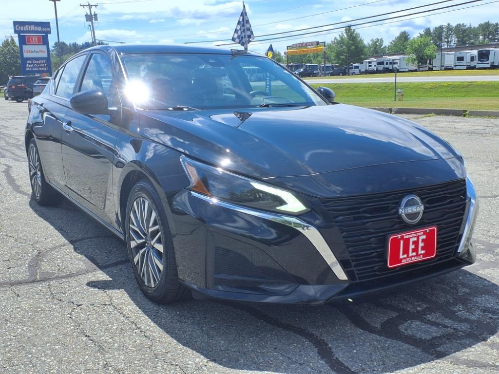 used 2023 Nissan Altima car, priced at $21,999