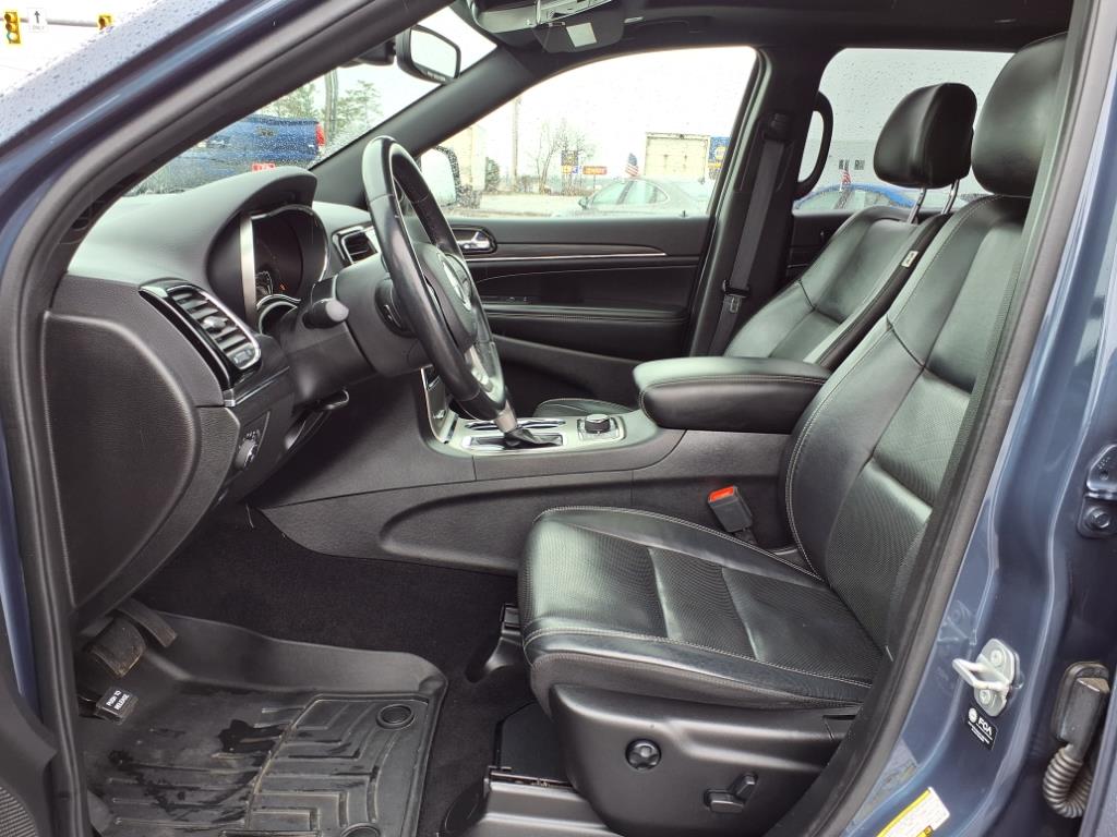 used 2021 Jeep Grand Cherokee car, priced at $31,777