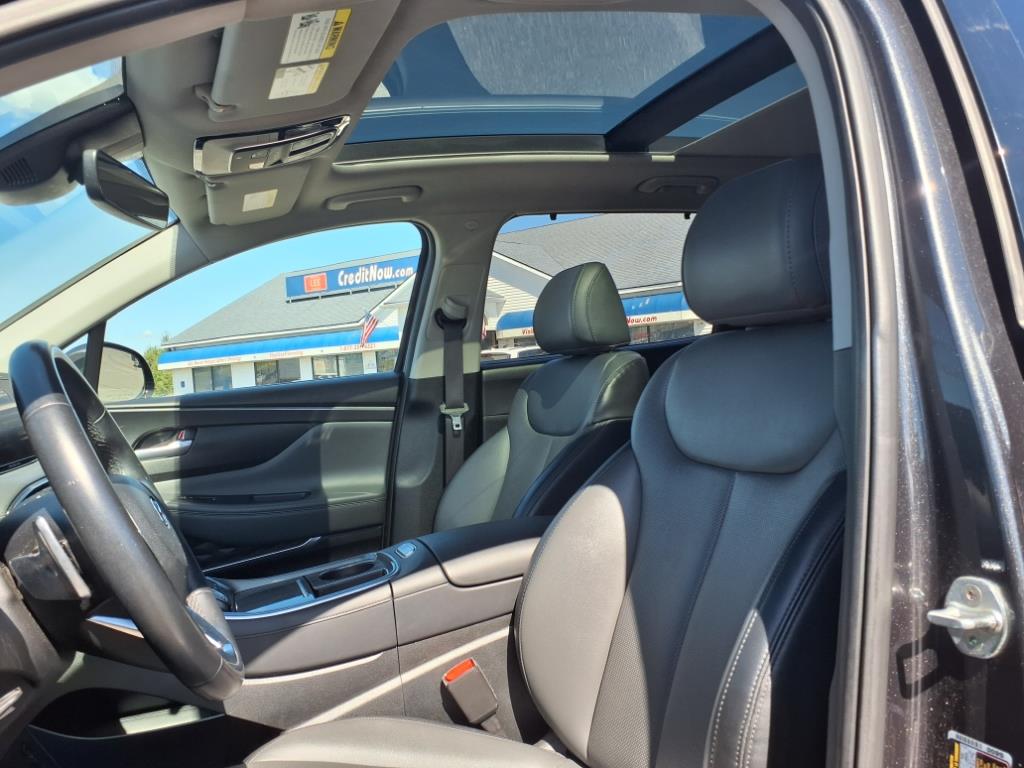 used 2023 Hyundai Santa Fe car, priced at $27,555