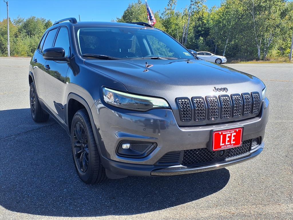 used 2023 Jeep Cherokee car, priced at $25,995