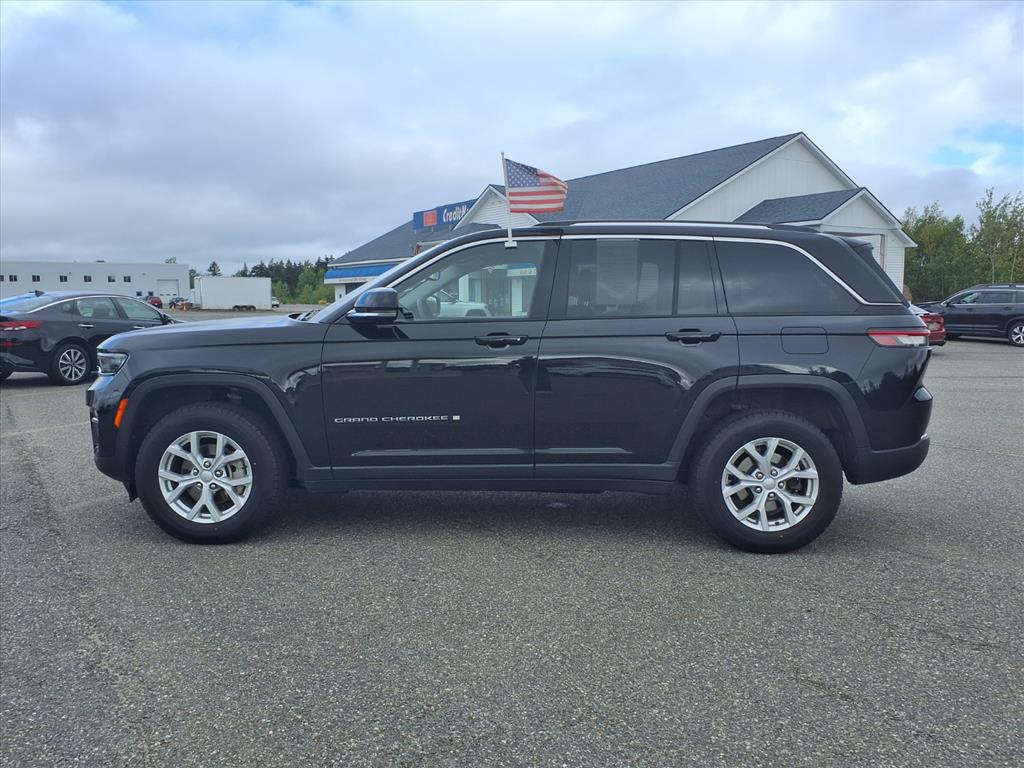 used 2023 Jeep Grand Cherokee car, priced at $32,995