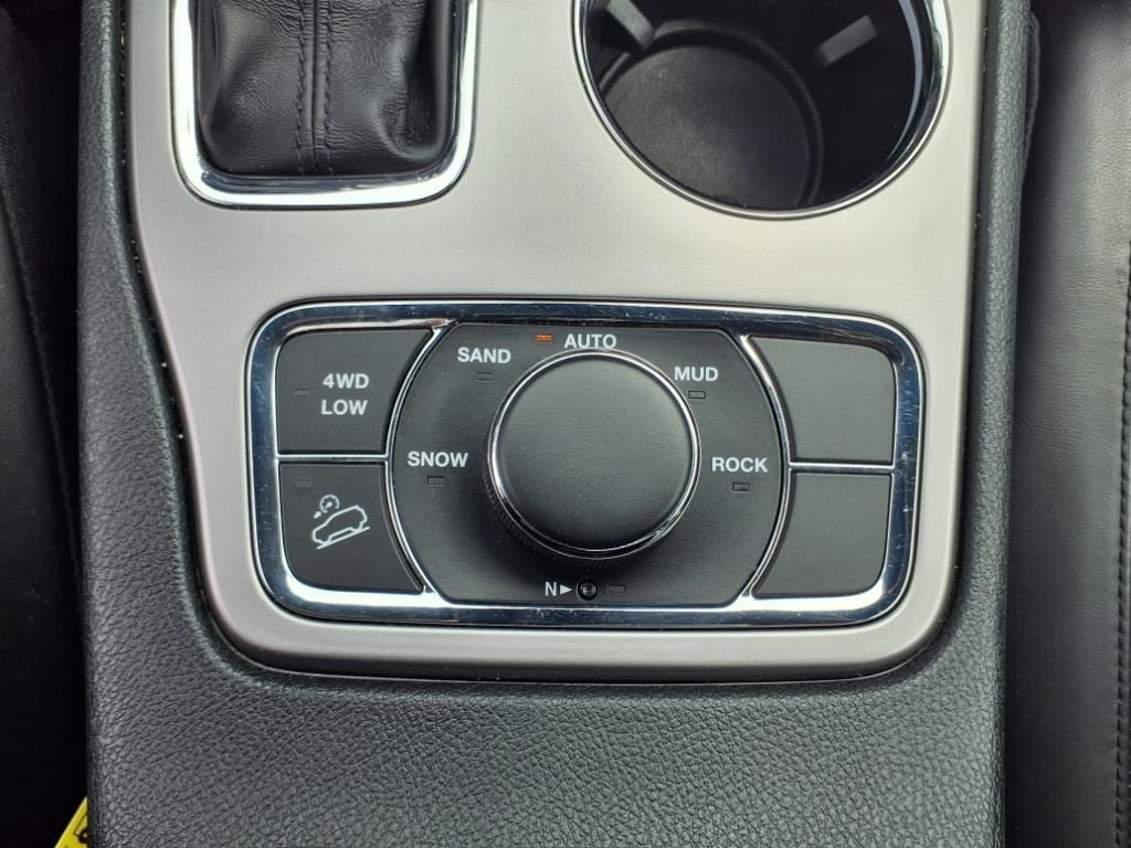 used 2021 Jeep Grand Cherokee car, priced at $29,995
