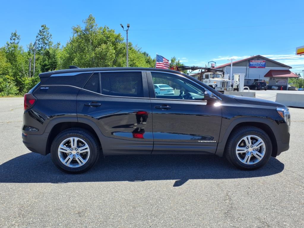 used 2024 GMC Terrain car, priced at $26,777