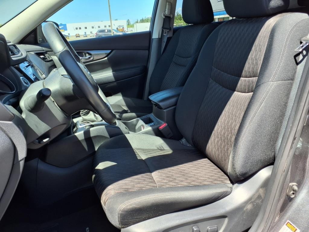 used 2017 Nissan Rogue car, priced at $17,995