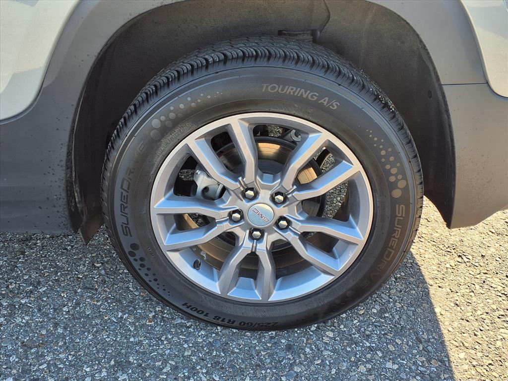 used 2024 GMC Terrain car, priced at $26,777