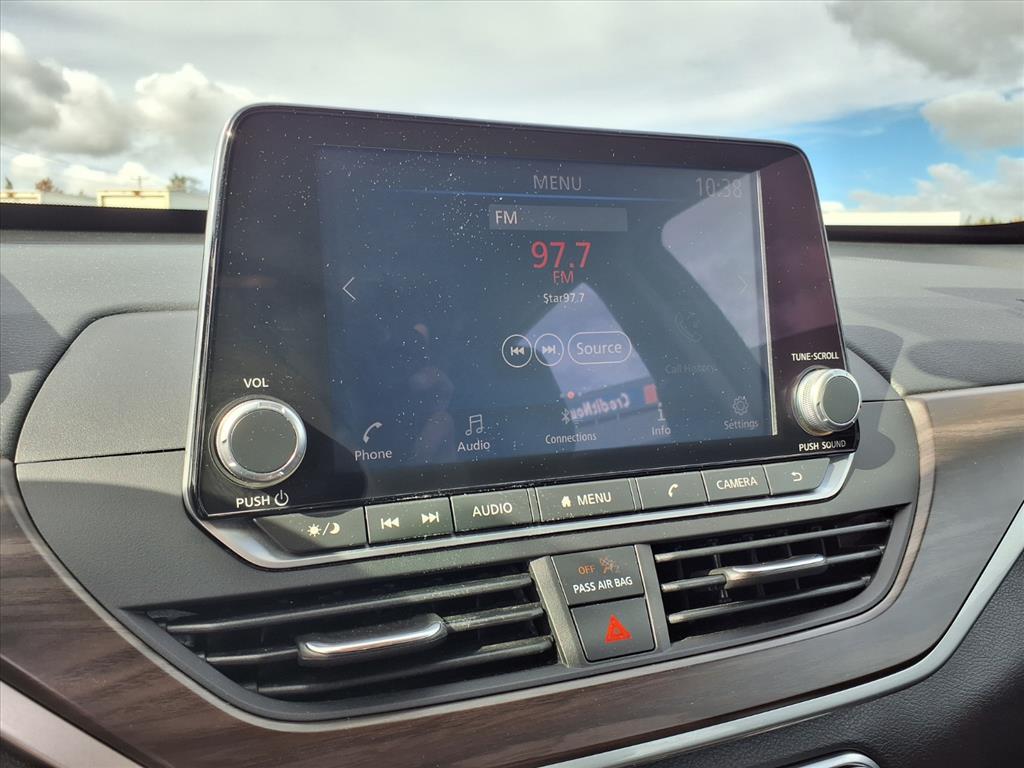 used 2023 Nissan Altima car, priced at $20,555