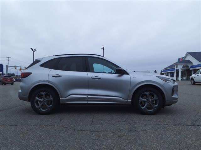 used 2023 Ford Escape car, priced at $25,555