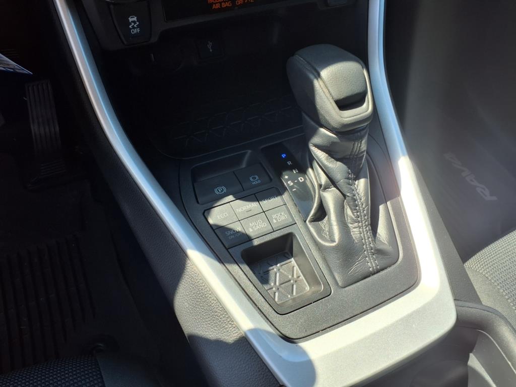 used 2020 Toyota RAV4 car, priced at $22,999
