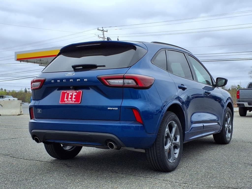 used 2023 Ford Escape car, priced at $26,555