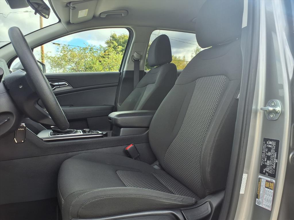 used 2024 Kia Sportage car, priced at $25,888