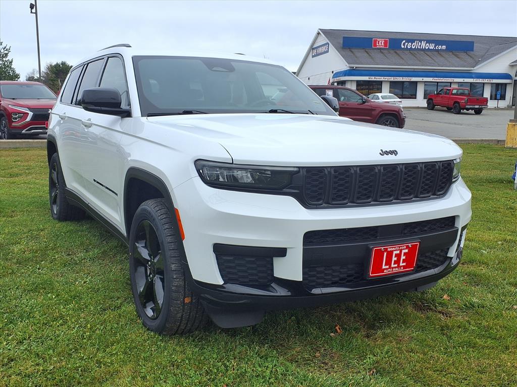 used 2023 Jeep Grand Cherokee L car, priced at $30,999