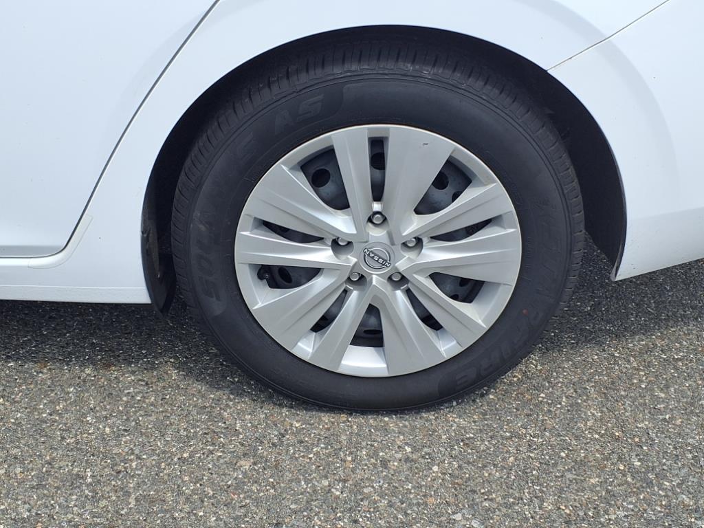 used 2024 Nissan Sentra car, priced at $18,995