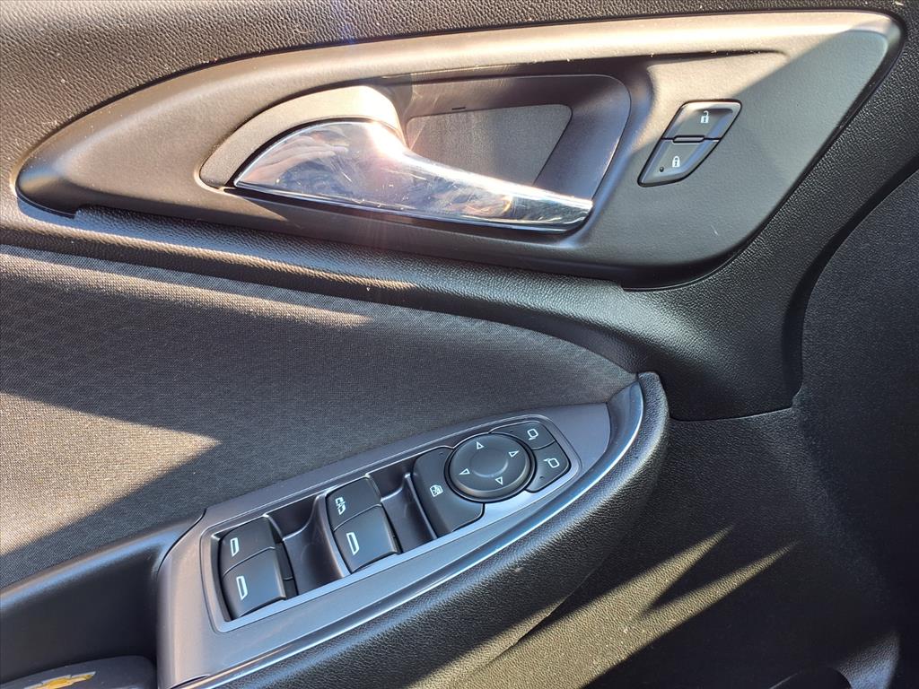 used 2018 Chevrolet Malibu car, priced at $16,995