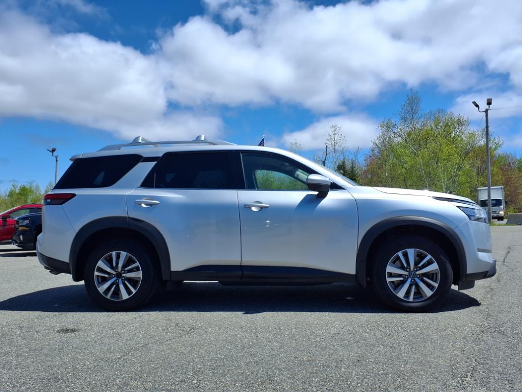 used 2022 Nissan Pathfinder car, priced at $29,777