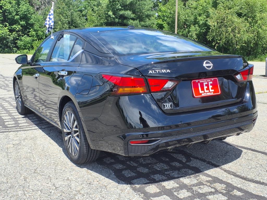 used 2023 Nissan Altima car, priced at $21,999