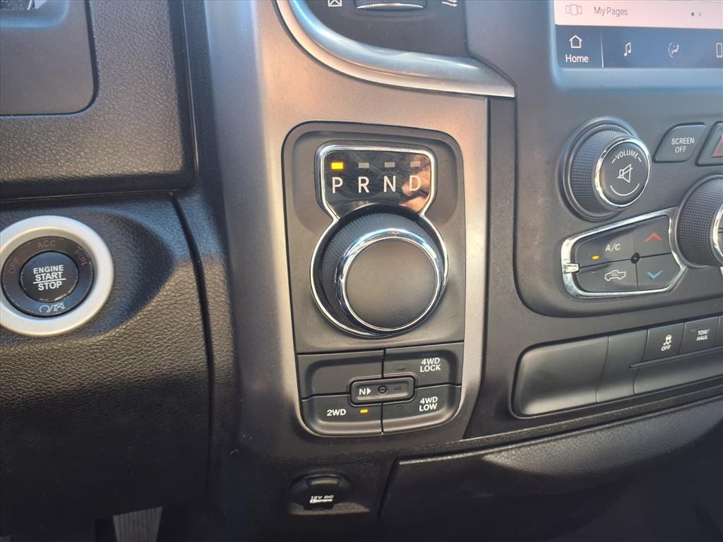 used 2022 Ram 1500 Classic car, priced at $32,555