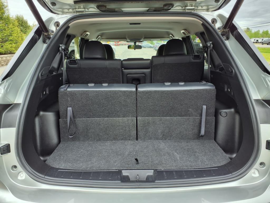 used 2024 Mitsubishi Outlander car, priced at $27,995