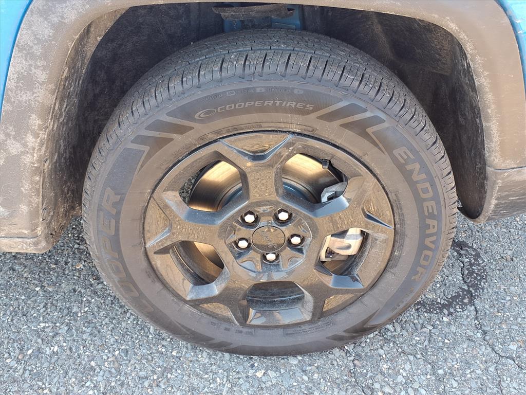 used 2023 Jeep Compass car, priced at $24,555