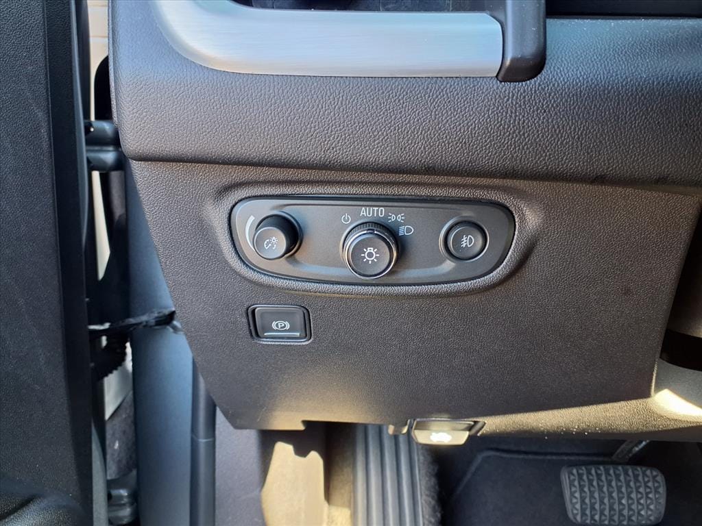 used 2024 GMC Terrain car, priced at $26,777