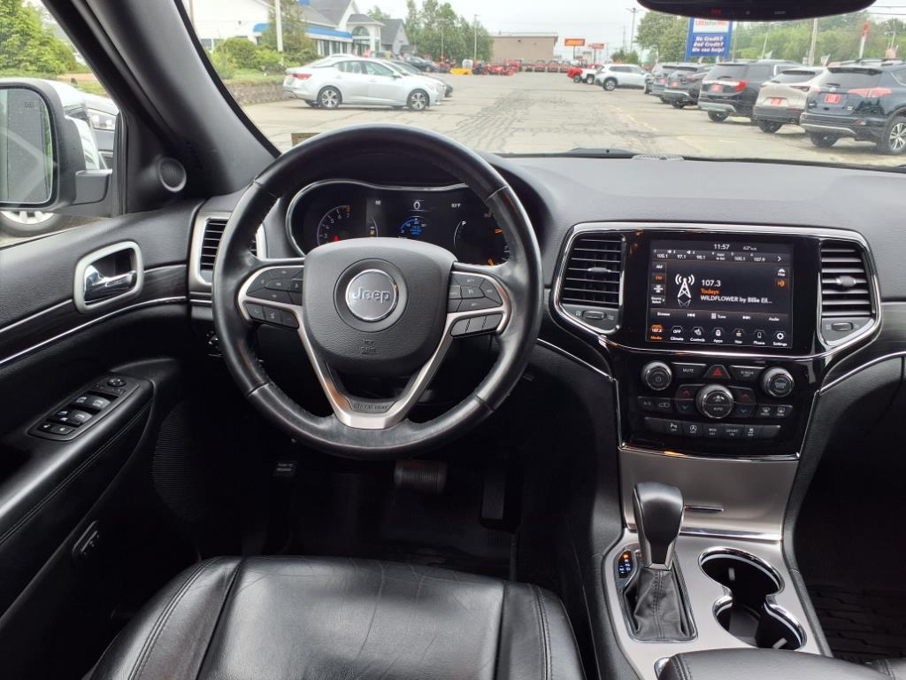 used 2021 Jeep Grand Cherokee car, priced at $29,995