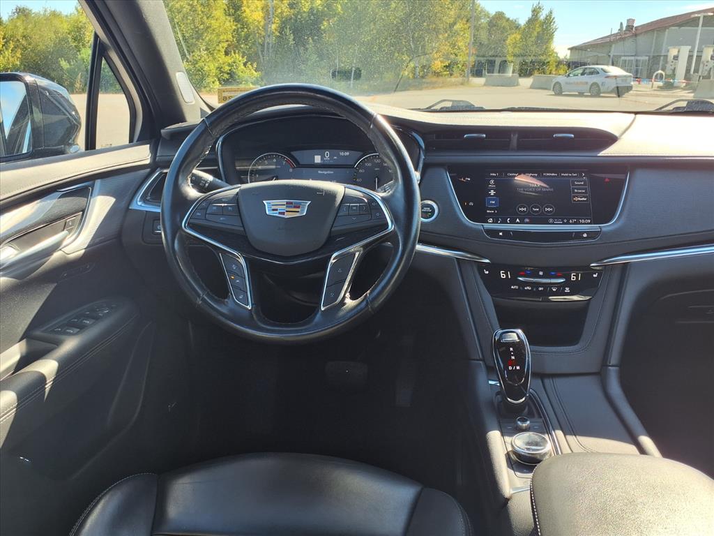 used 2023 Cadillac XT5 car, priced at $29,555