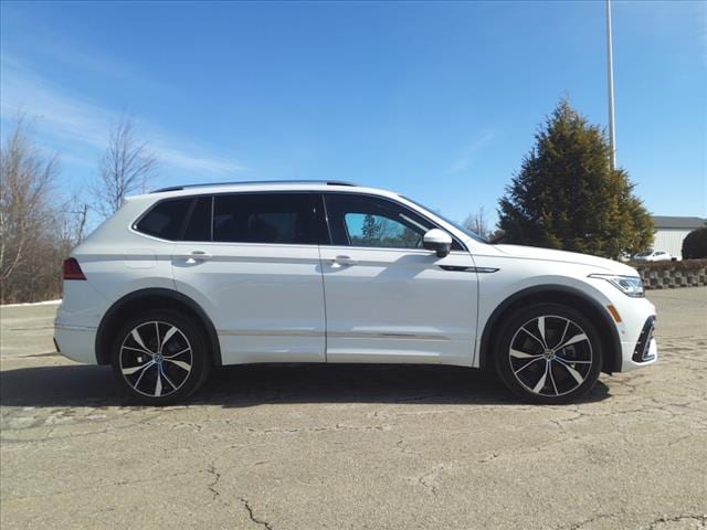 used 2022 Volkswagen Tiguan car, priced at $28,995