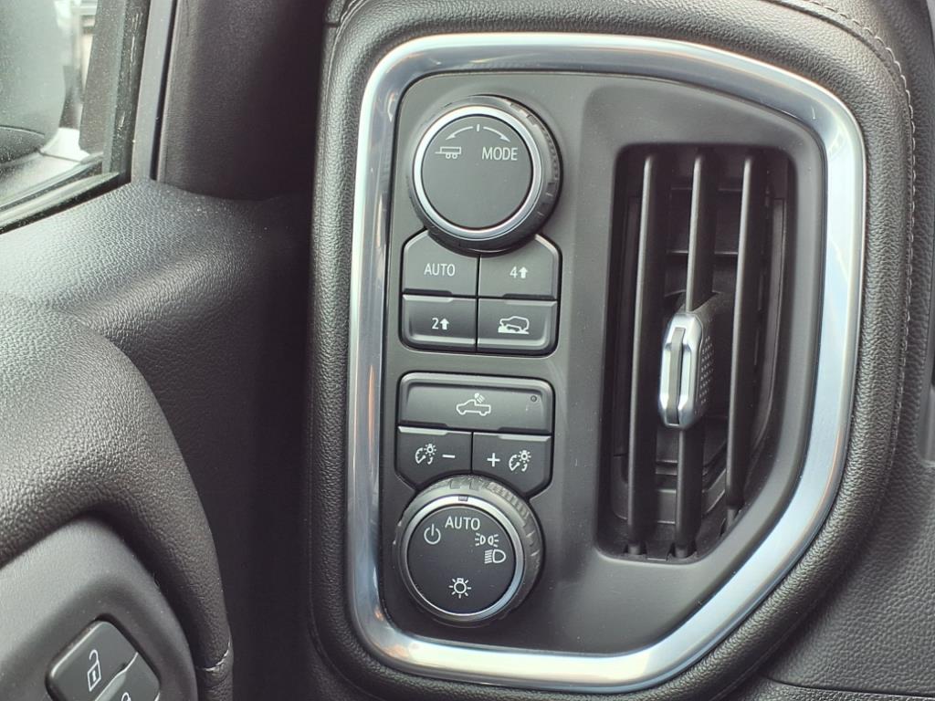 used 2021 Chevrolet Silverado 1500 car, priced at $33,995