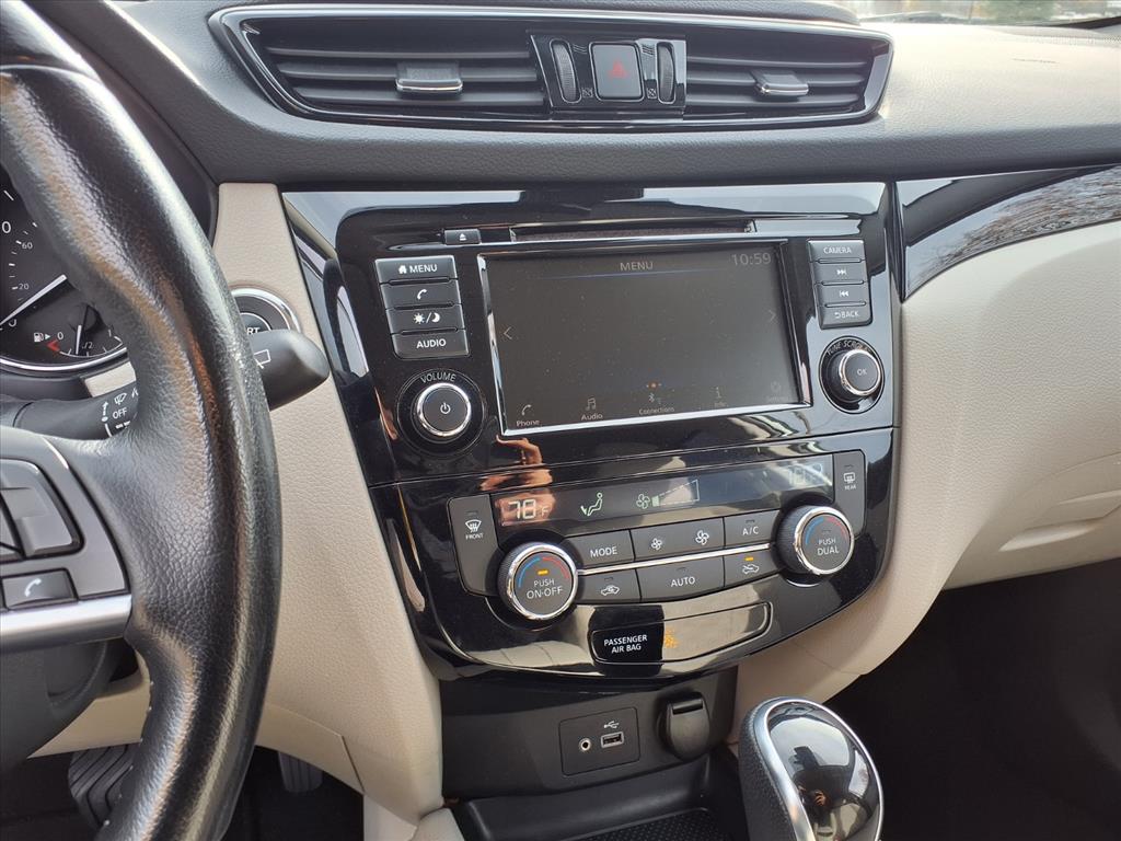 used 2022 Nissan Rogue Sport car, priced at $22,999