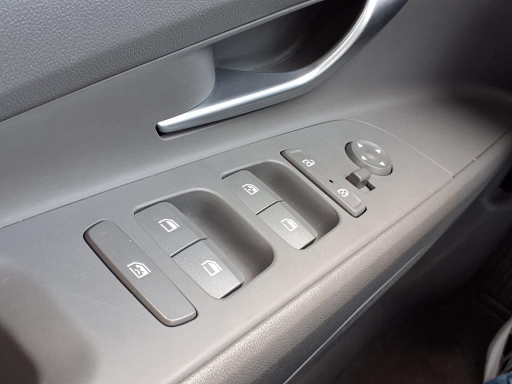 used 2023 Hyundai Elantra car, priced at $21,999