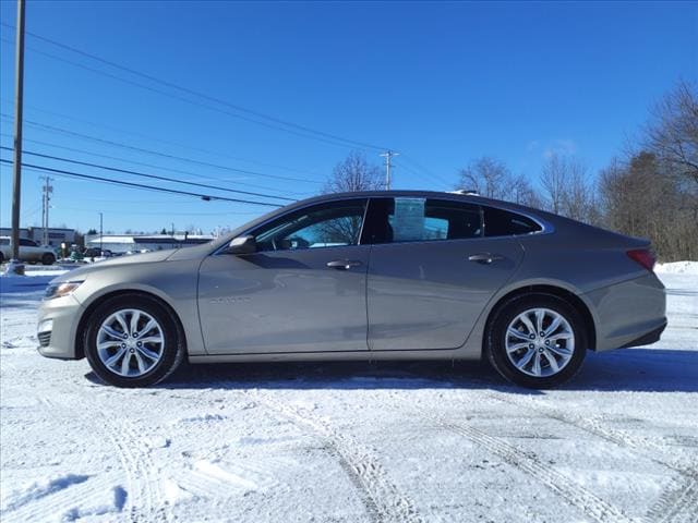 used 2022 Chevrolet Malibu car, priced at $19,995