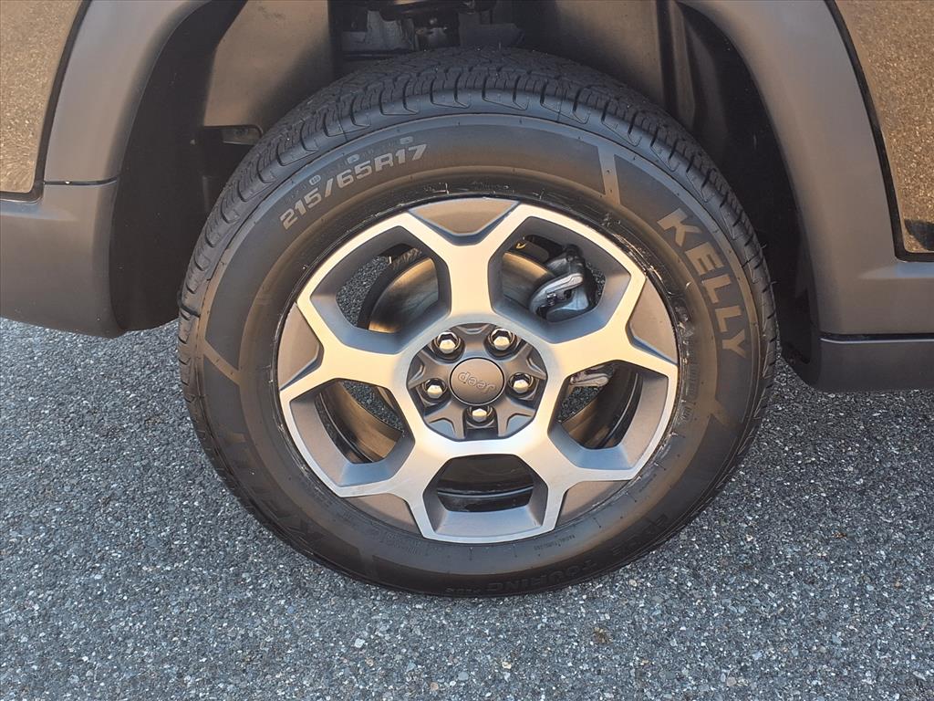 used 2022 Jeep Compass car, priced at $25,995