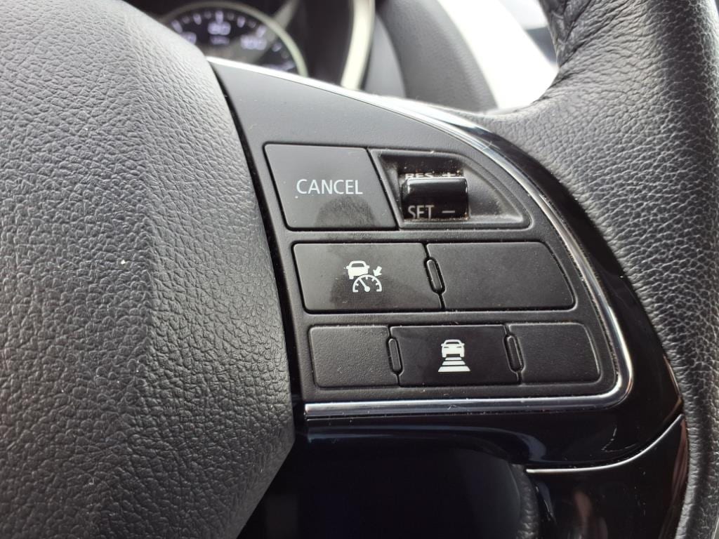 used 2024 Mitsubishi Eclipse Cross car, priced at $25,333