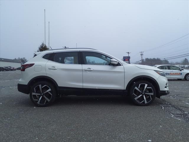 used 2022 Nissan Rogue Sport car, priced at $24,777