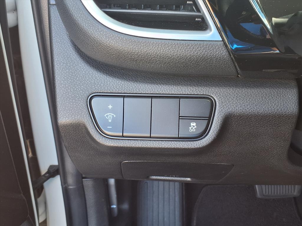 used 2024 Kia Seltos car, priced at $25,555