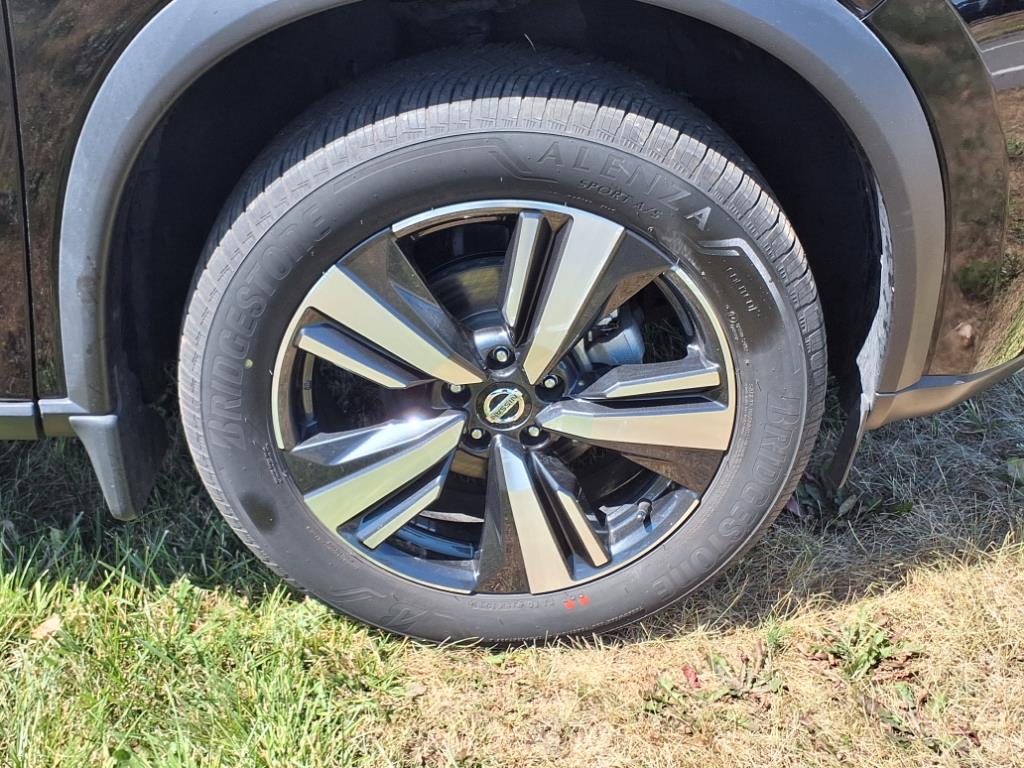 used 2021 Nissan Rogue car, priced at $29,777