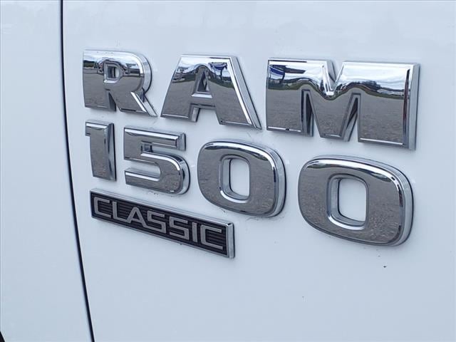 used 2022 Ram 1500 Classic car, priced at $29,999