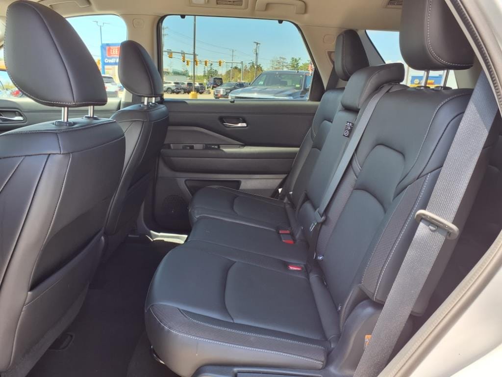 used 2022 Nissan Pathfinder car, priced at $29,777