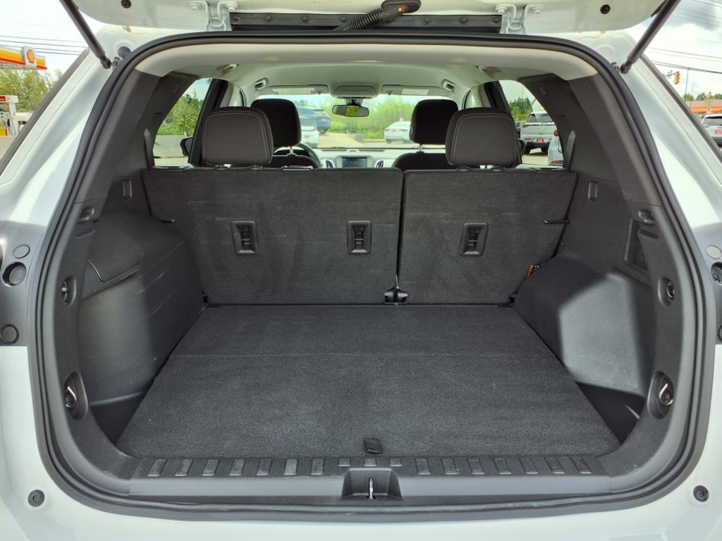 used 2021 Chevrolet Equinox car, priced at $20,995