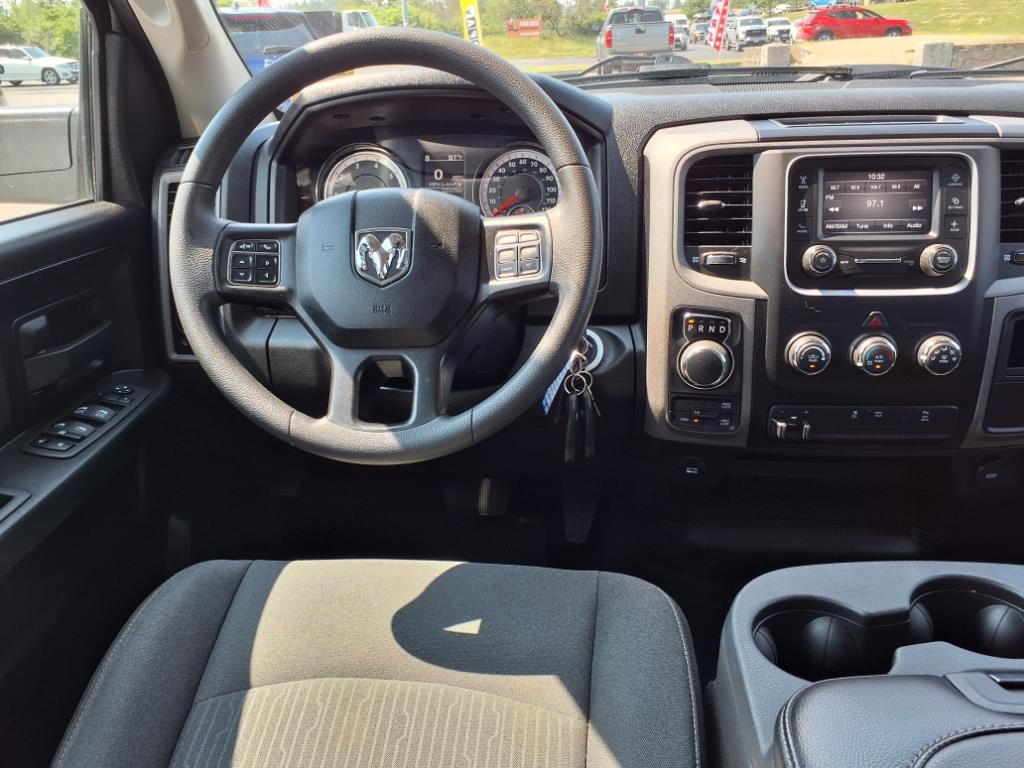 used 2022 Ram 1500 Classic car, priced at $28,999
