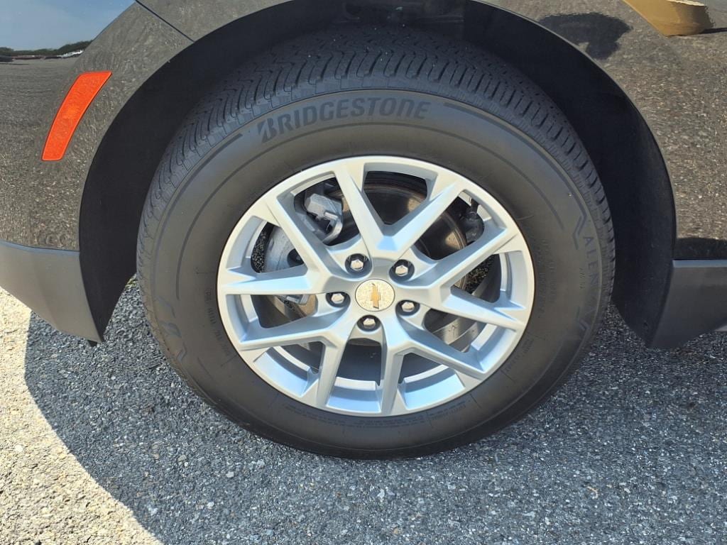 used 2022 Chevrolet Equinox car, priced at $23,888